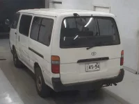 Toyota HIACE лот № 5015 оценка R  с аукциона в Японии 1