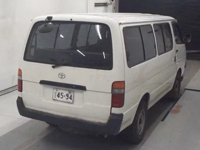 Toyota HIACE  с аукциона в Японии