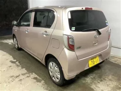 Daihatsu MIRA E S  с аукциона в Японии