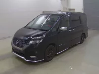 Nissan SERENA лот № 4 оценка 3.5  с аукциона в Японии 2