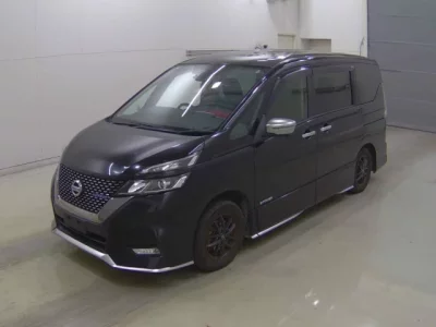 Nissan SERENA  с аукциона в Японии