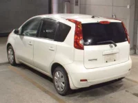 Nissan NOTE лот № 8783 оценка 4  с аукциона в Японии 1