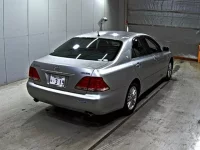 Toyota CROWN лот № 2175 оценка 3.5  с аукциона в Японии 4