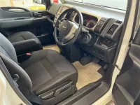 Nissan SERENA лот № 2459 оценка 4  с аукциона в Японии 3