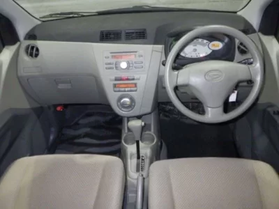 Daihatsu MIRA  с аукциона в Японии