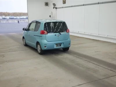Toyota PORTE  с аукциона в Японии