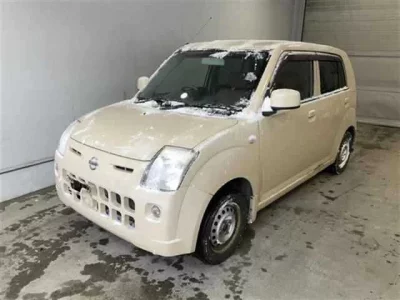 Nissan PINO