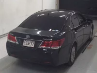 Toyota CROWN лот № 5039 оценка 3  с аукциона в Японии 3