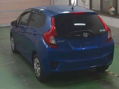 Honda FIT  с аукциона в Японии