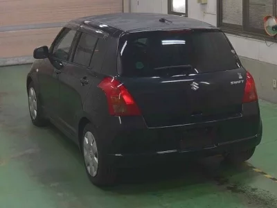 Suzuki SWIFT  с аукциона в Японии