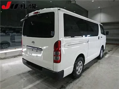 Toyota HIACE VAN  с аукциона в Японии