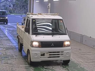 Mitsubishi MINICAB TRUCK