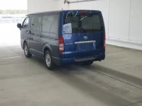 Toyota REGIUS ACE VAN лот № 5506 оценка 3  с аукциона в Японии 1