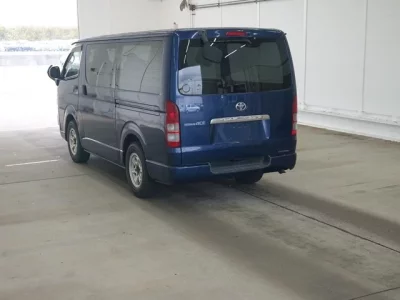 Toyota REGIUS ACE VAN  с аукциона в Японии