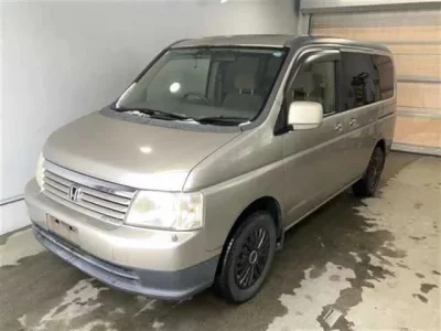 Honda STEP WAGON  с аукциона в Японии