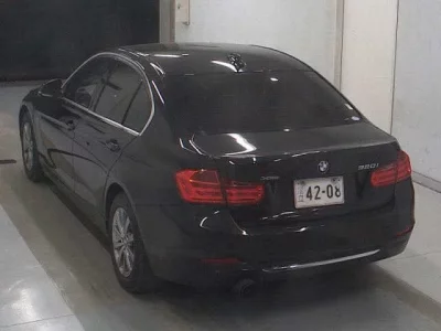 BMW 3-Series  с аукциона в Японии