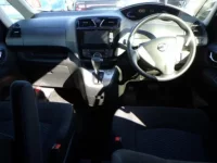 Nissan SERENA лот № 2207 оценка 4  с аукциона в Японии 2
