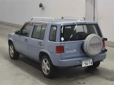 Nissan RASHEEN