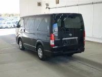 Toyota HIACE VAN лот № 5512 оценка RB  с аукциона в Японии 1