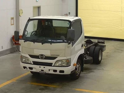 Hino DUTRO  с аукциона в Японии