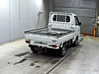 Daihatsu HIJET TRUCK лот № 2215 оценка 3.5  с аукциона в Японии 4
