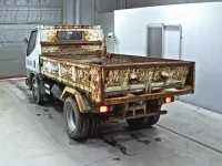 Mitsubishi CANTER лот № 2219 оценка R  с аукциона в Японии 1