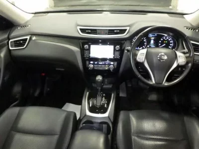 Nissan X-TRAIL  с аукциона в Японии
