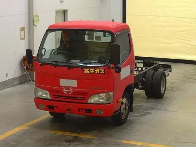 Hino DUTRO  с аукциона в Японии