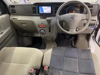 Daihatsu Atrai Wagon лот № 2495 оценка 4  с аукциона в Японии 4