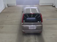 Nissan SERENA лот № 2480 оценка 3.5  с аукциона в Японии 2