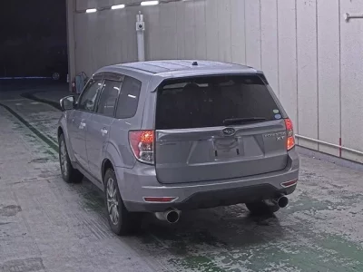 Subaru FORESTER  с аукциона в Японии