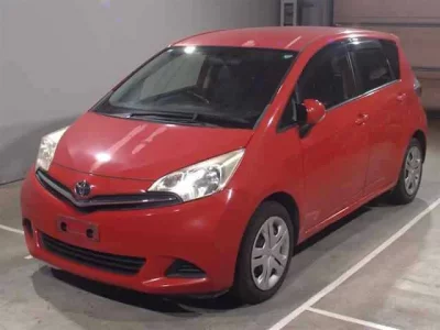 Toyota RACTIS  с аукциона в Японии