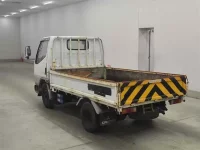 Mitsubishi CANTER лот № 70039 оценка R  с аукциона в Японии 1