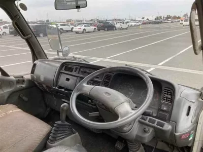 Mitsubishi CANTER  с аукциона в Японии