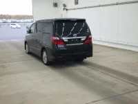 Toyota ALPHARD лот № 2484 оценка 3.5  с аукциона в Японии 1