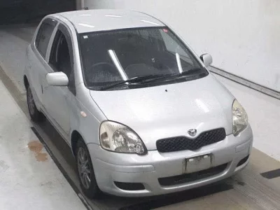 Toyota VITZ  с аукциона в Японии