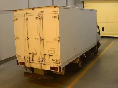 Mitsubishi CANTER  с аукциона в Японии