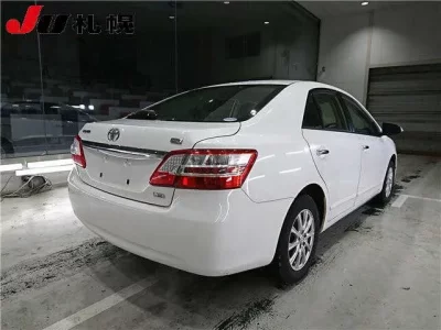 Toyota PREMIO  с аукциона в Японии