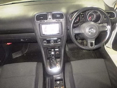 Volkswagen GOLF  с аукциона в Японии