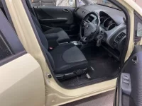 Honda FIT лот № 2486 оценка RA  с аукциона в Японии 3