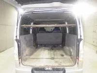 Toyota HIACE VAN лот № 8858 оценка R  с аукциона в Японии 6