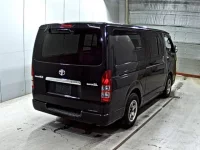 Toyota HIACE VAN лот № 1014 оценка R  с аукциона в Японии 4