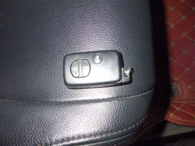 Toyota MARK X  с аукциона в Японии