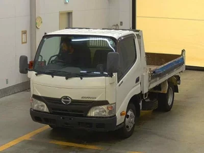Hino DUTRO  с аукциона в Японии
