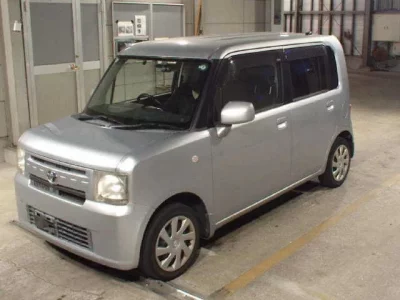 Toyota PIXIS SPACE