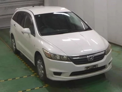 Honda STREAM  с аукциона в Японии