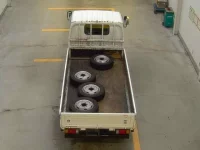 Isuzu ELF лот № 1305 оценка 3.5  с аукциона в Японии 2