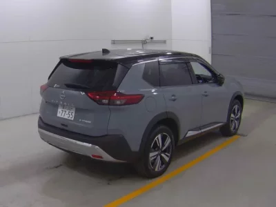 Nissan X-TRAIL  с аукциона в Японии