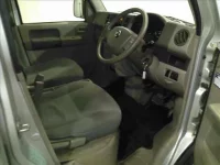 Nissan CLIPPER VAN лот № 4041 оценка RA  с аукциона в Японии 3