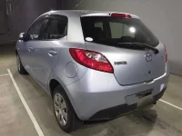 Mazda DEMIO лот № 3028 оценка 3.5  с аукциона в Японии 3